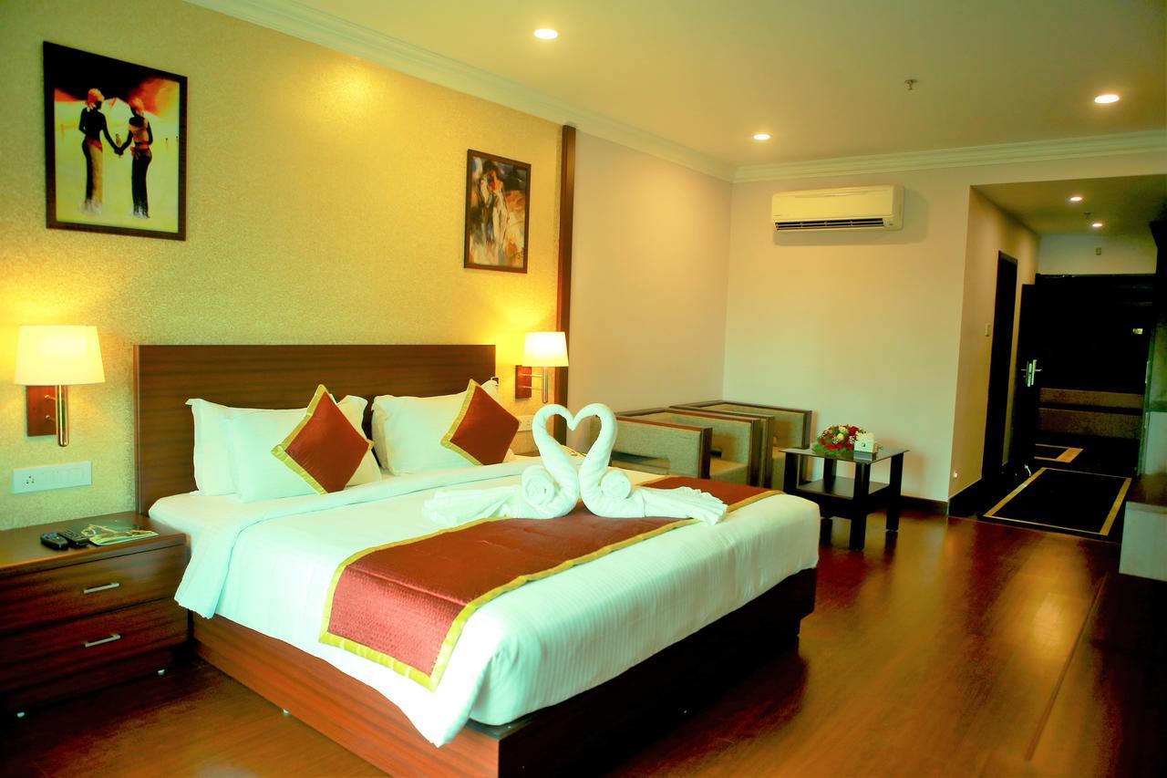 Seashore Residency Kodungallur Exterior photo